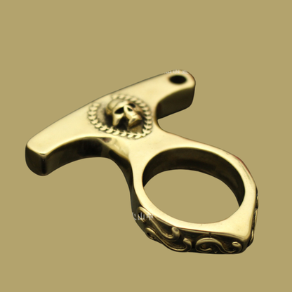 Llavero de nudillos de latón