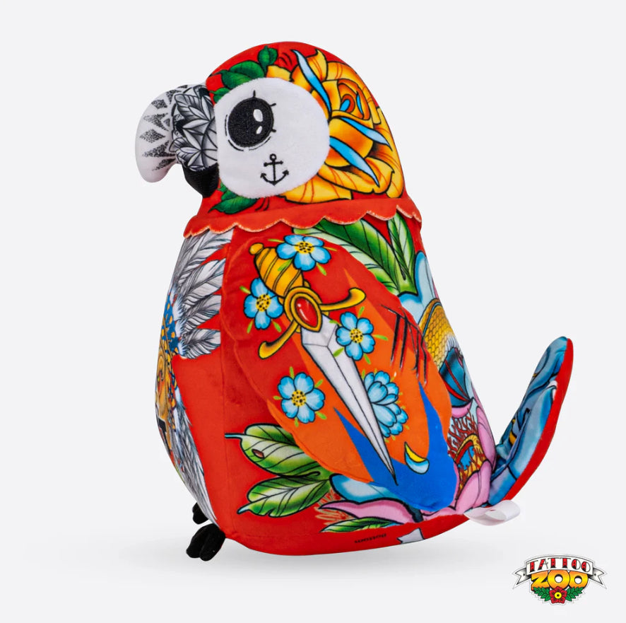 Toruk the Prima Donna Macaw