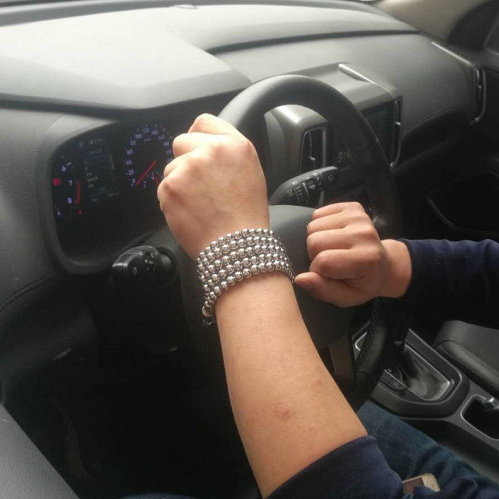 Titanium Steel Bead Self-Defense Bracelet