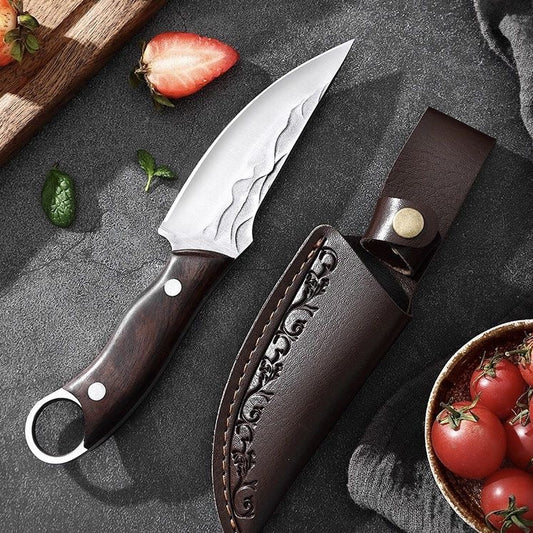 DefendGear Emberfang compact fixed-blade outdoor knife with fitted sheath